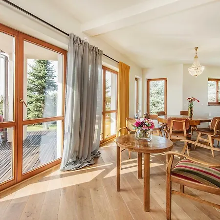 Villa Dom W Grodzisku Skala