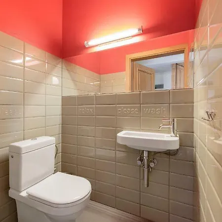 ヴィラ Dom W Grodzisku *